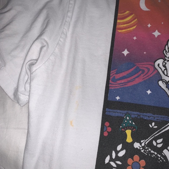 Graphic tee - Picture 2 of 3